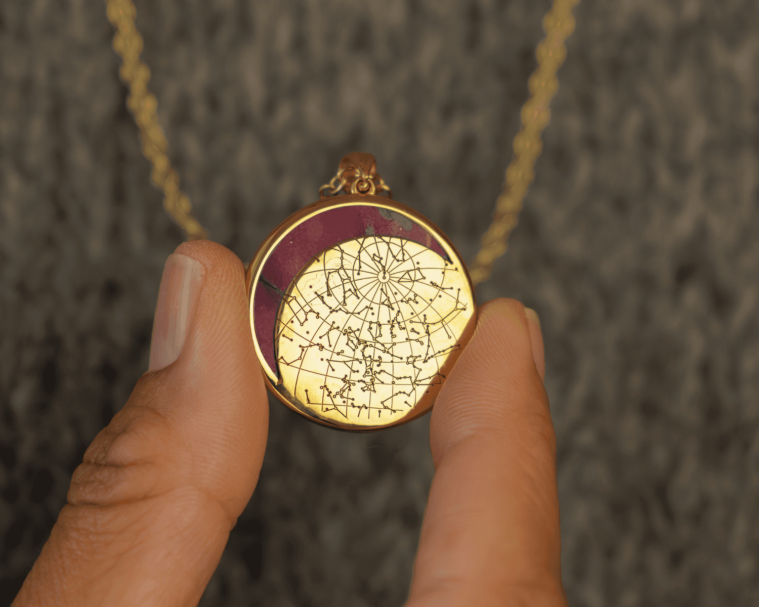 Birthstone Necklaces hero